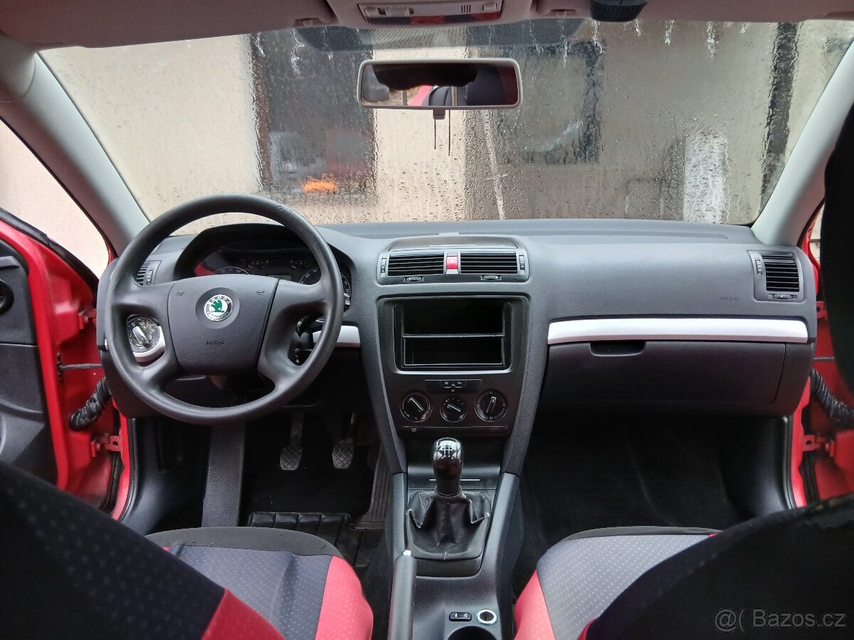 Škoda Octavia 2 1.6 mpi - 9