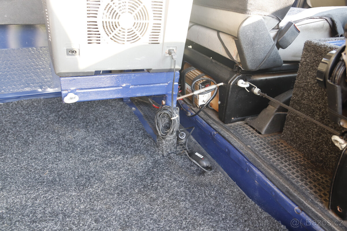 VW T 4 - 9