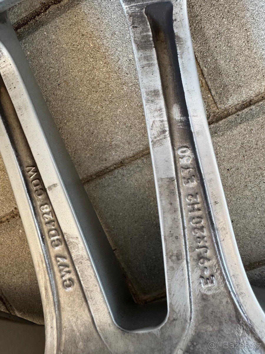 r20 origo alu porsche, dvourozměr, letní pneu pireli - 9