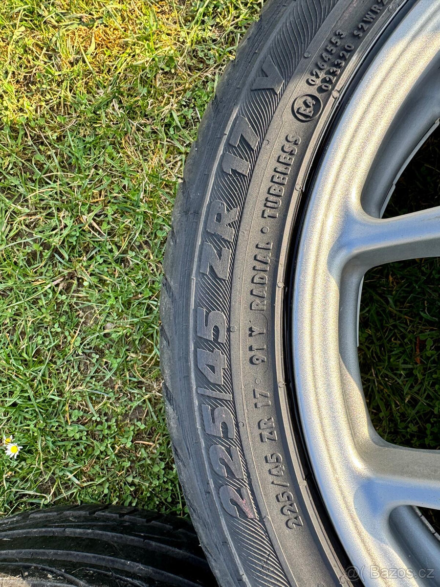 Alu disky Aluett 17" rozteč 5x112 + pneu pěkné - 4 kusy - 9