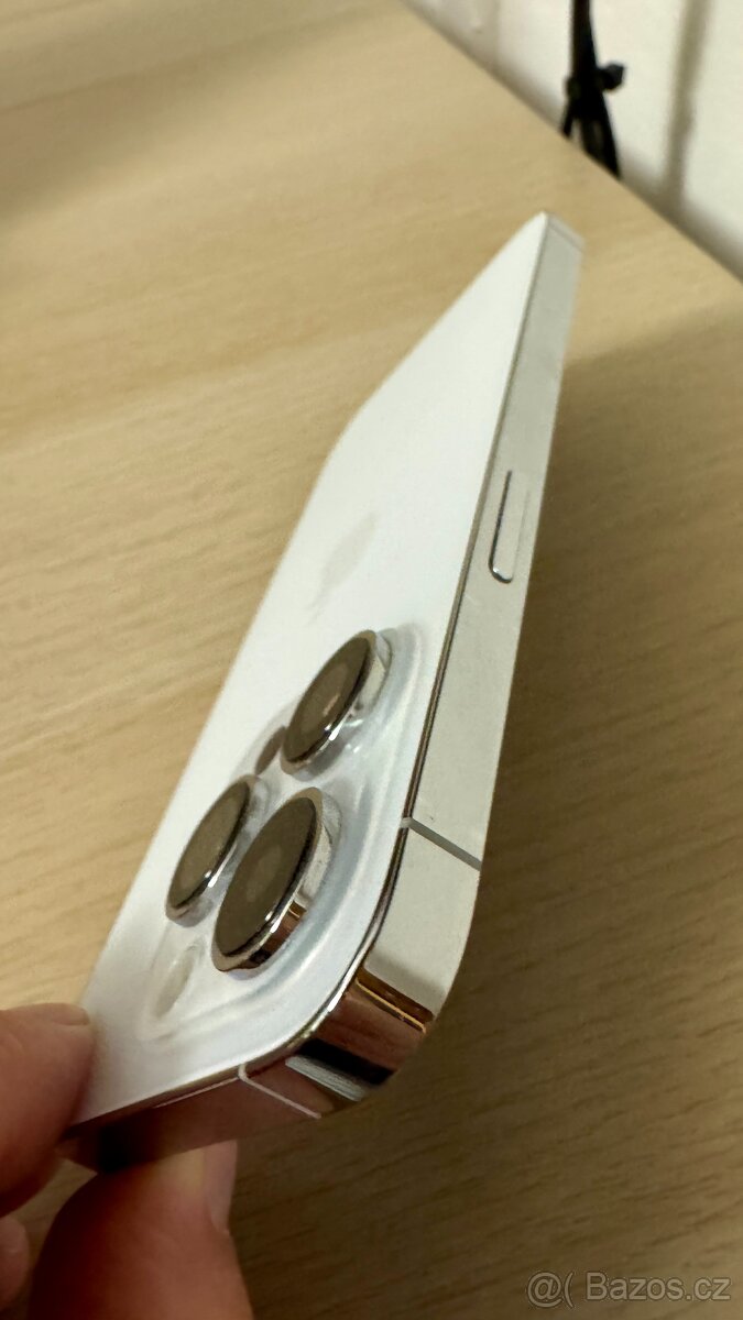 iPhone 14 Pro 128 GB + pouzdra - 9