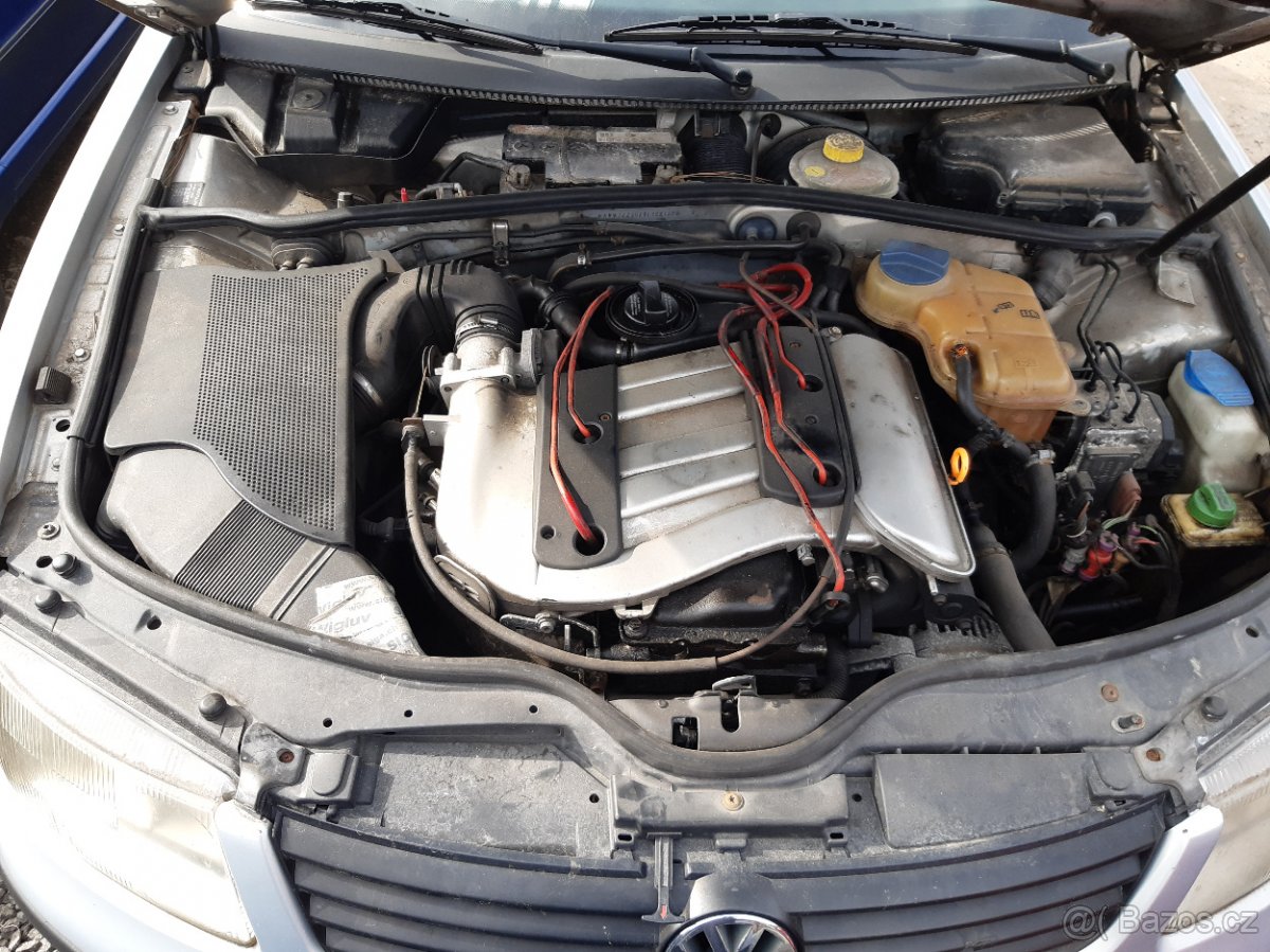 VW Passat B5 2,3 VR5 110kW SYNCRO 4x4, AGZ - díly - 9