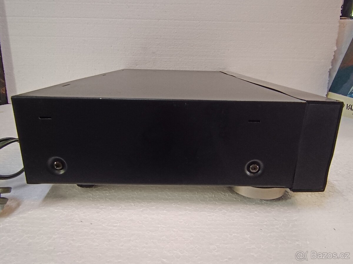 Sony CDP-461 Přehrávač kompaktních disků (1995) - 9