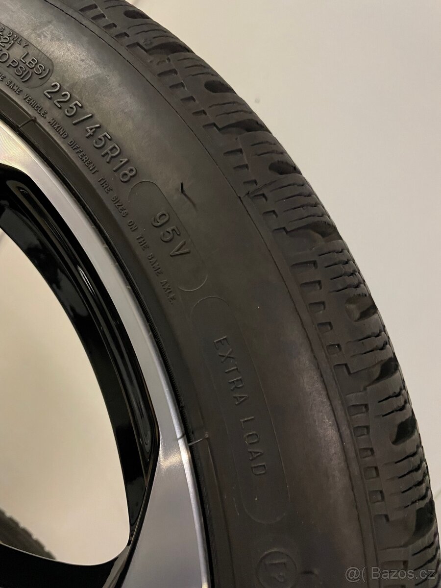 Original zimni alu kola Mercedes C r18 W205 S205 98% - 9