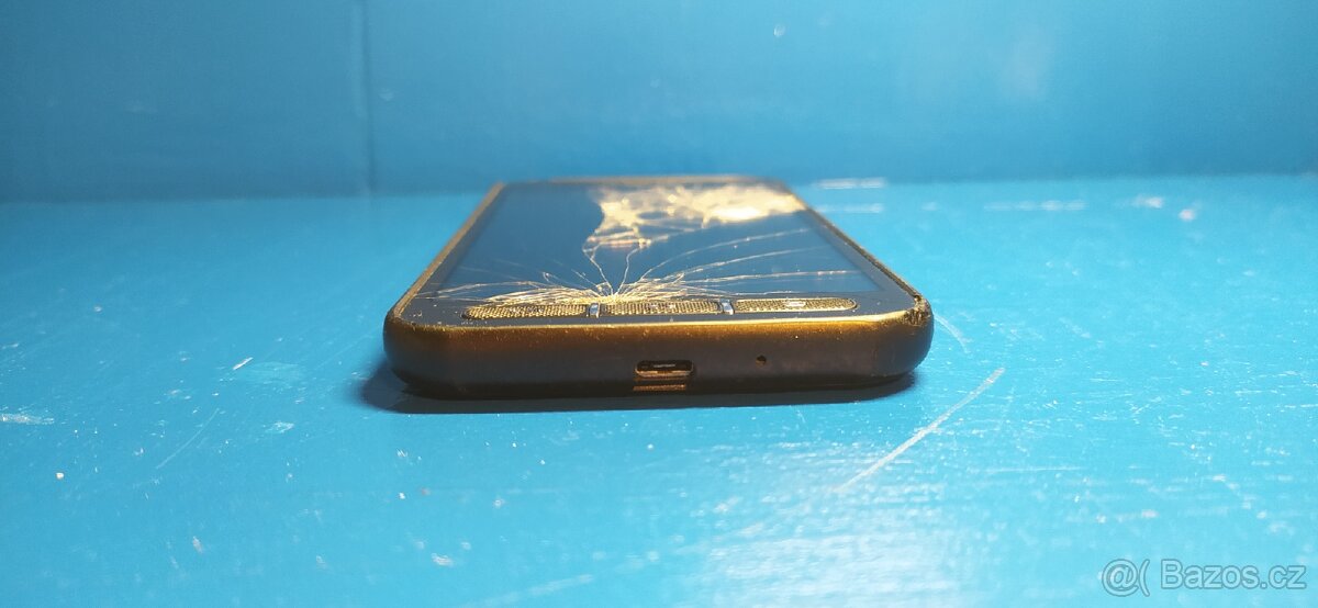 Samsung Galaxy Xcover 4 - 9