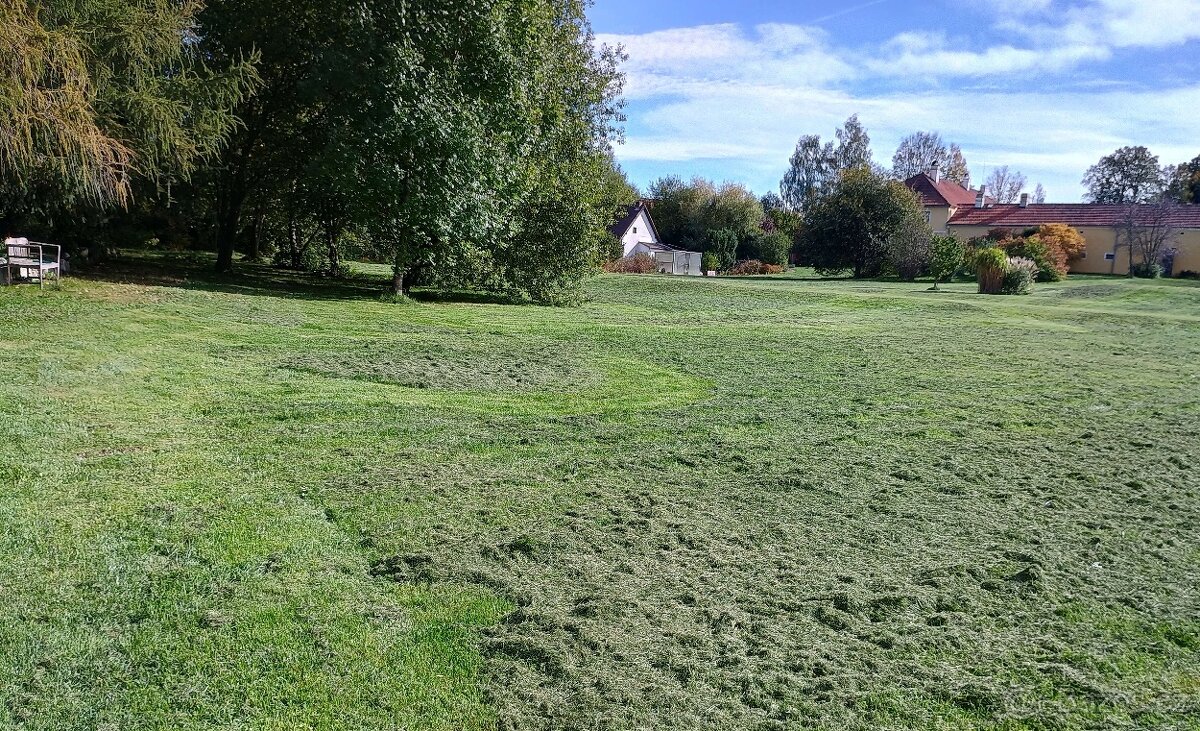 Stavební parcela Český Krumlov - absolutní soukromí - 9