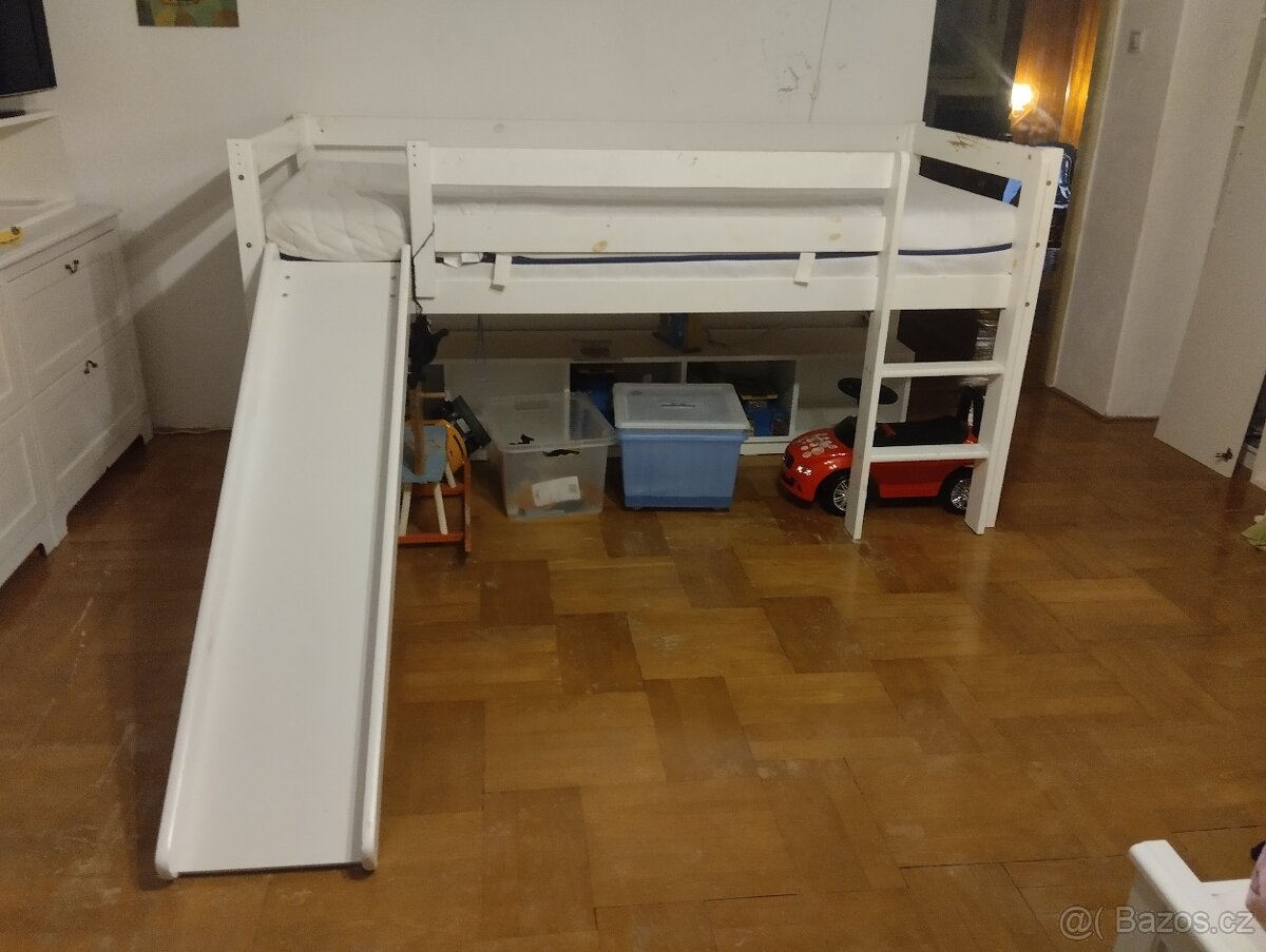 Postel pro děti s klouzackou - 9