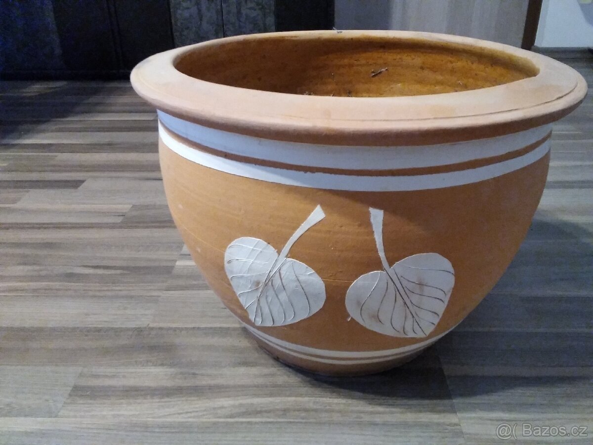 Terakotový ( hliněný ) KVĚTINÁČ - 9