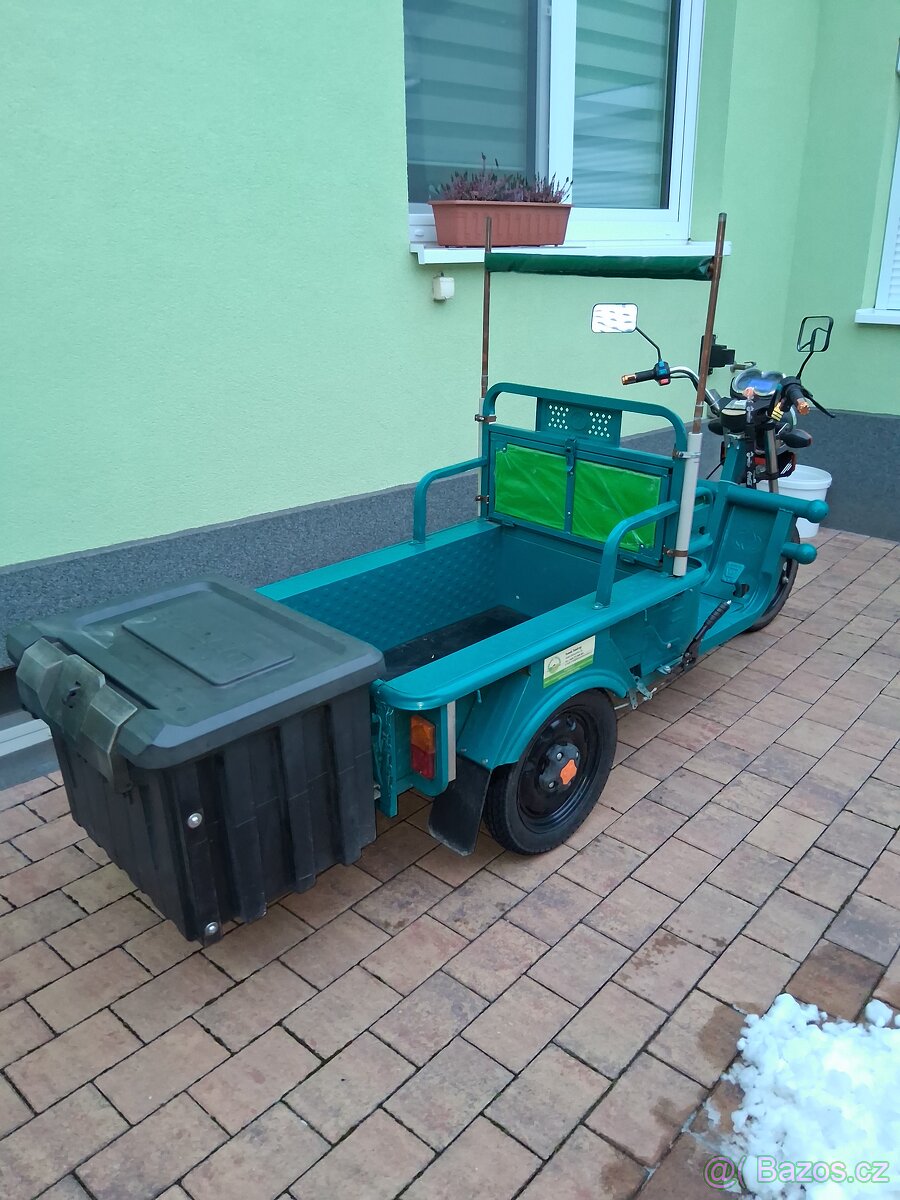 Elektrická tříkolka Cargo 250 - 9