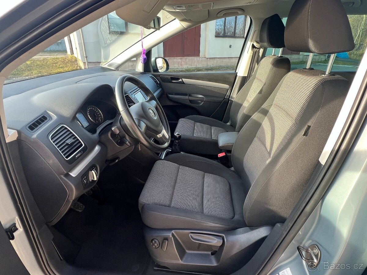 Volkswagen Sharan 1.4TSi 110KW 1.MAJ. VYHŘ.SEDAČKY EL.KUFR - 9