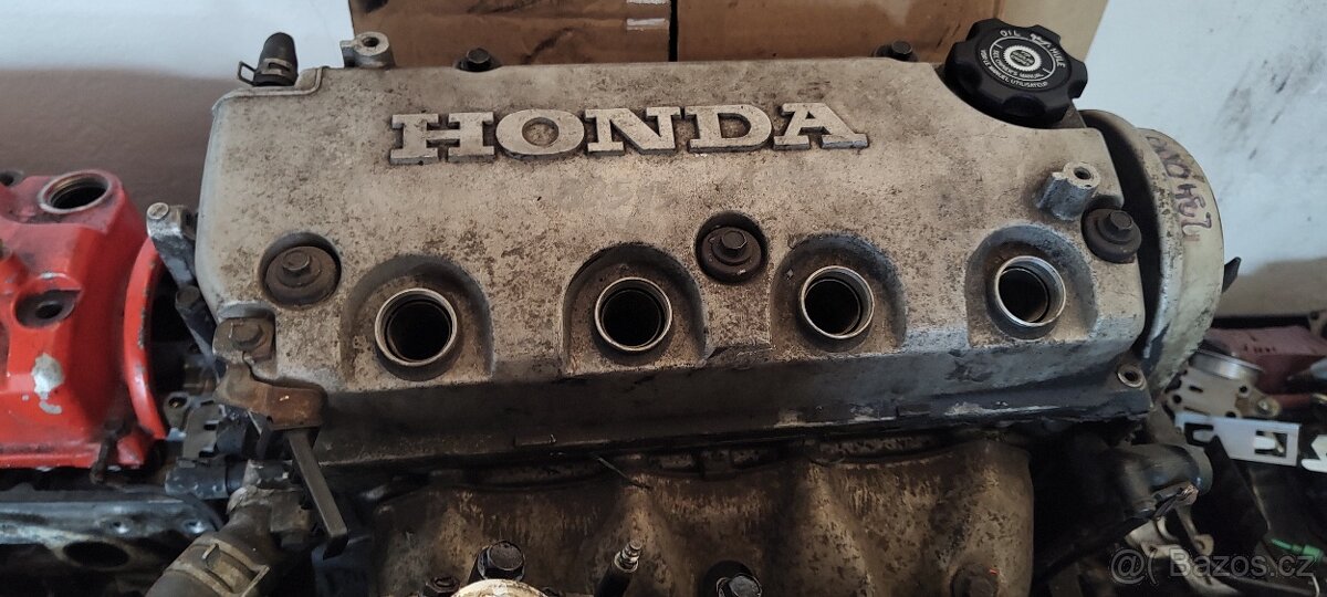 Díly CRX 2,3G Civic 4G - 9