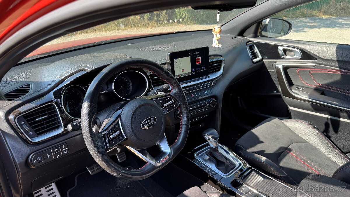 KIA PROCEED 1.6 GT 150KW v ZÁRUCE - 9