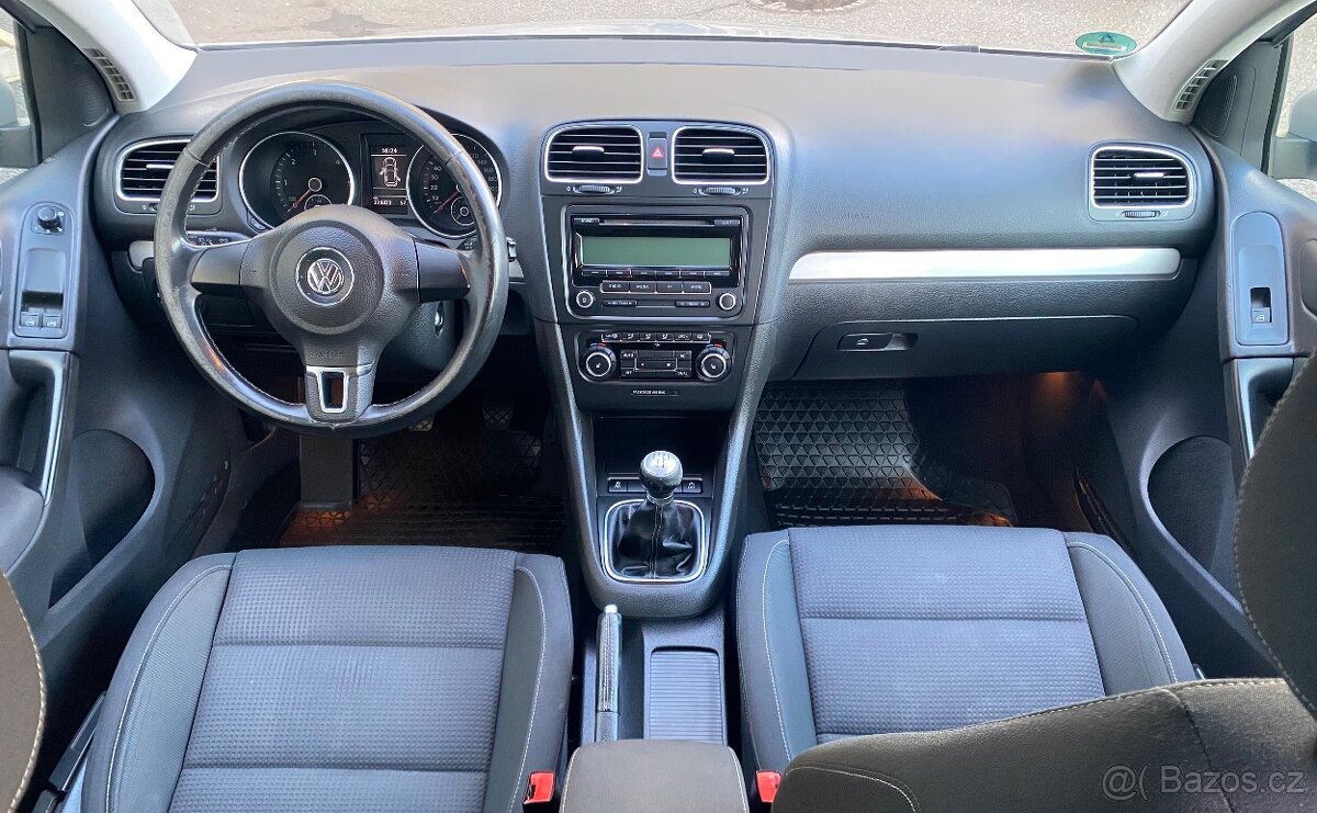 VOLKSWAGEN GOLF 1.6 TDI - 9