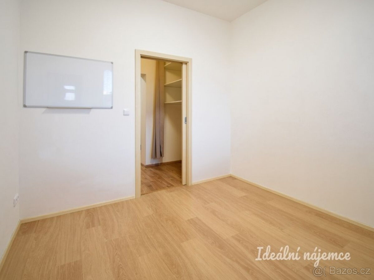Pronájem bytu 3+kk, Podnásepní, Trnitá, 23 000 Kč/měs, 69 m2 - 9