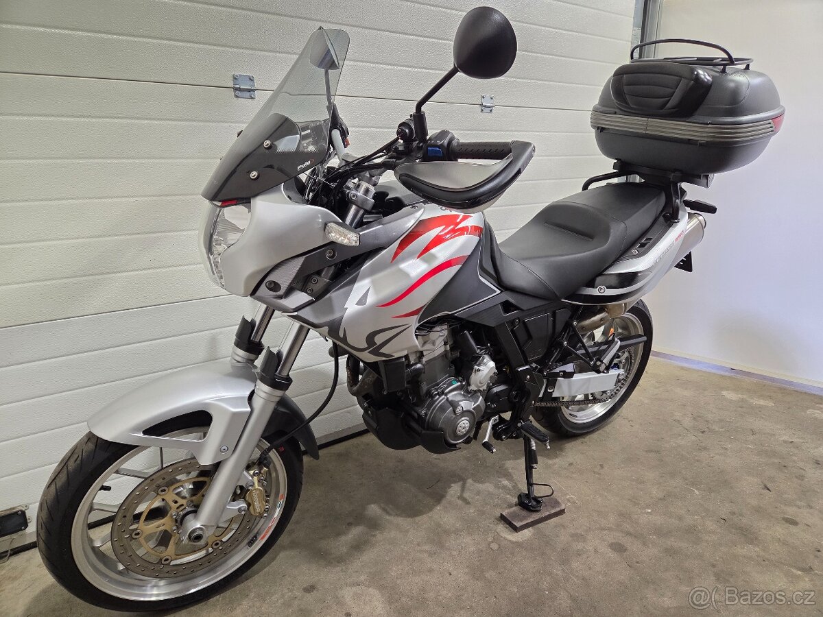 Aprilia Pegaso 650 Strada - 9