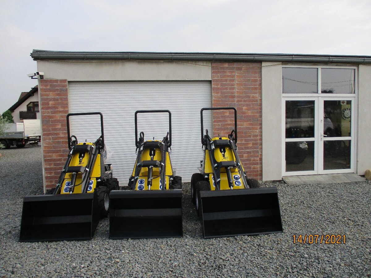 Mininakladače smykové 4X4 CENOVÁ AKCE - 9