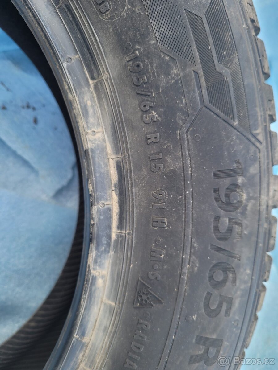 Celoroční pneu M+S 9mm 195/65/15 - 9