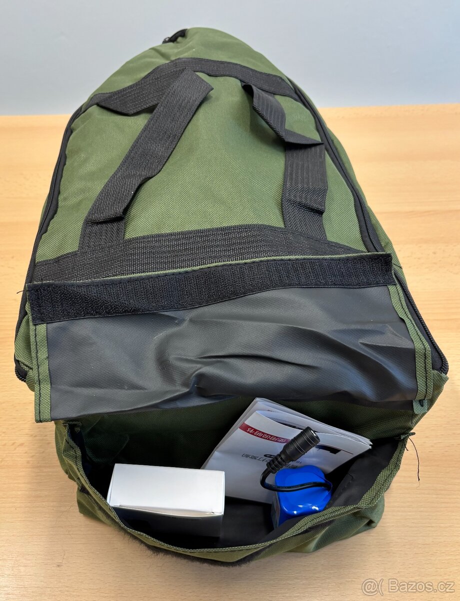 CARBON Tříkomorová loďka GPS s baterií 12000mAh včetně obalu - 9