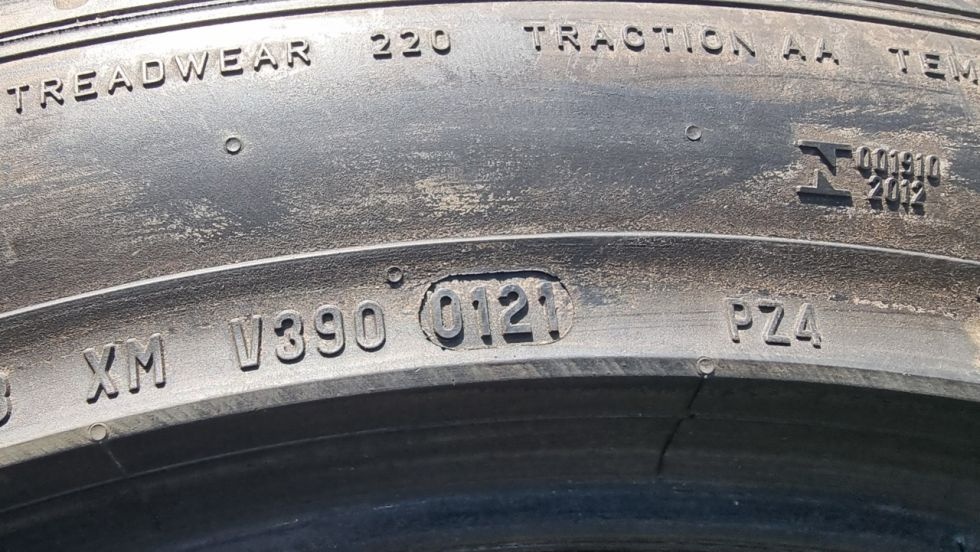 Letní pneu 285/40/20 Pirelli - 9