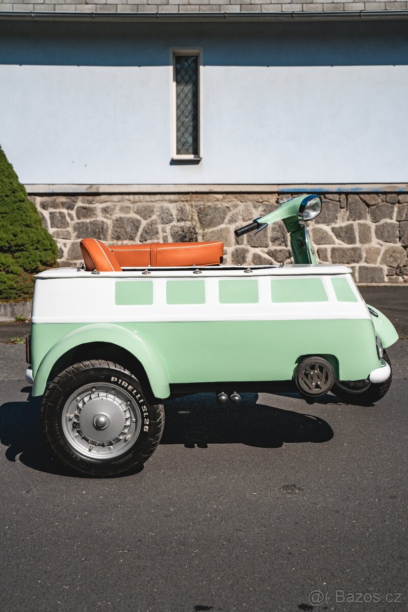 Veterán Piaggio Vespa Scooter VW sidecar (1973) - 9