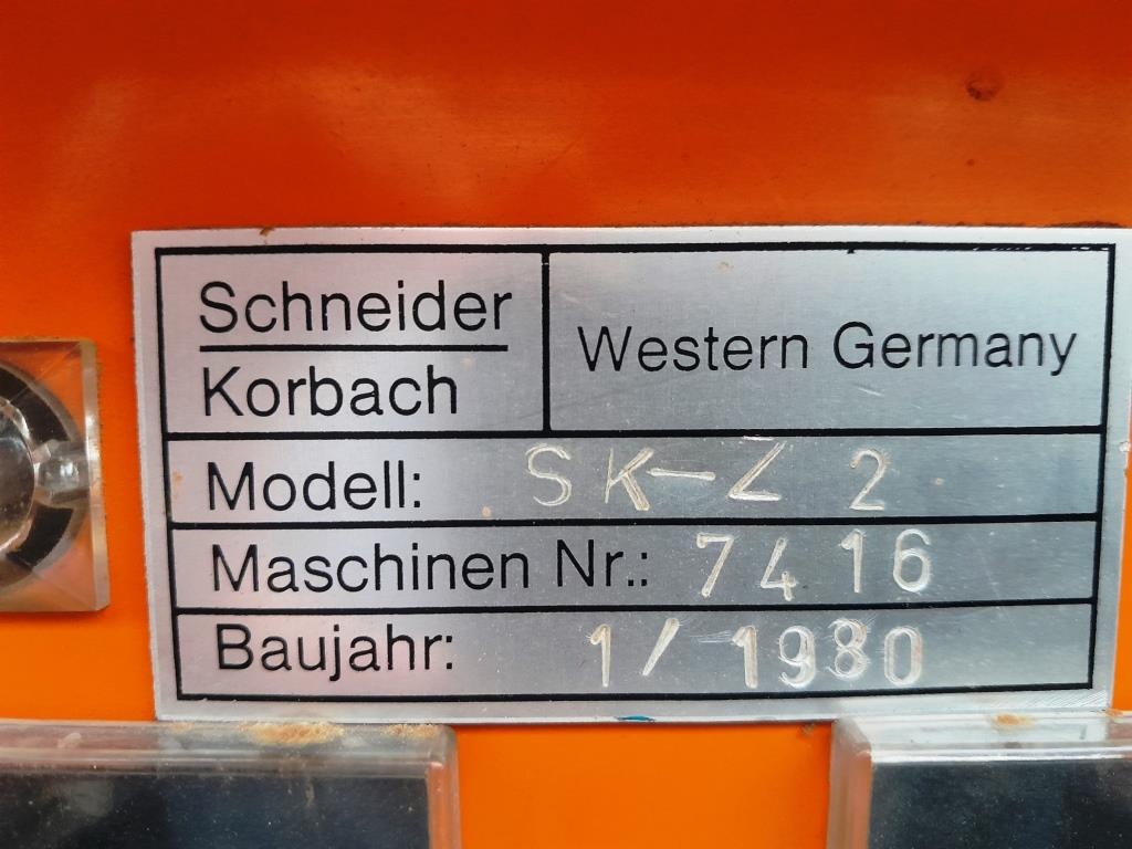 Čepovací frézka Schneider - 9