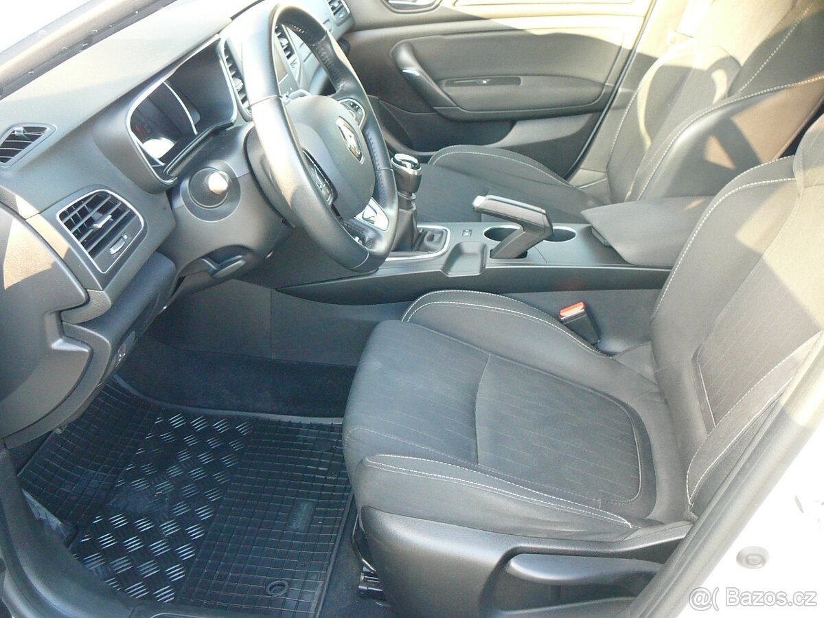 Renault Megane 1.3Tce Limited - 9