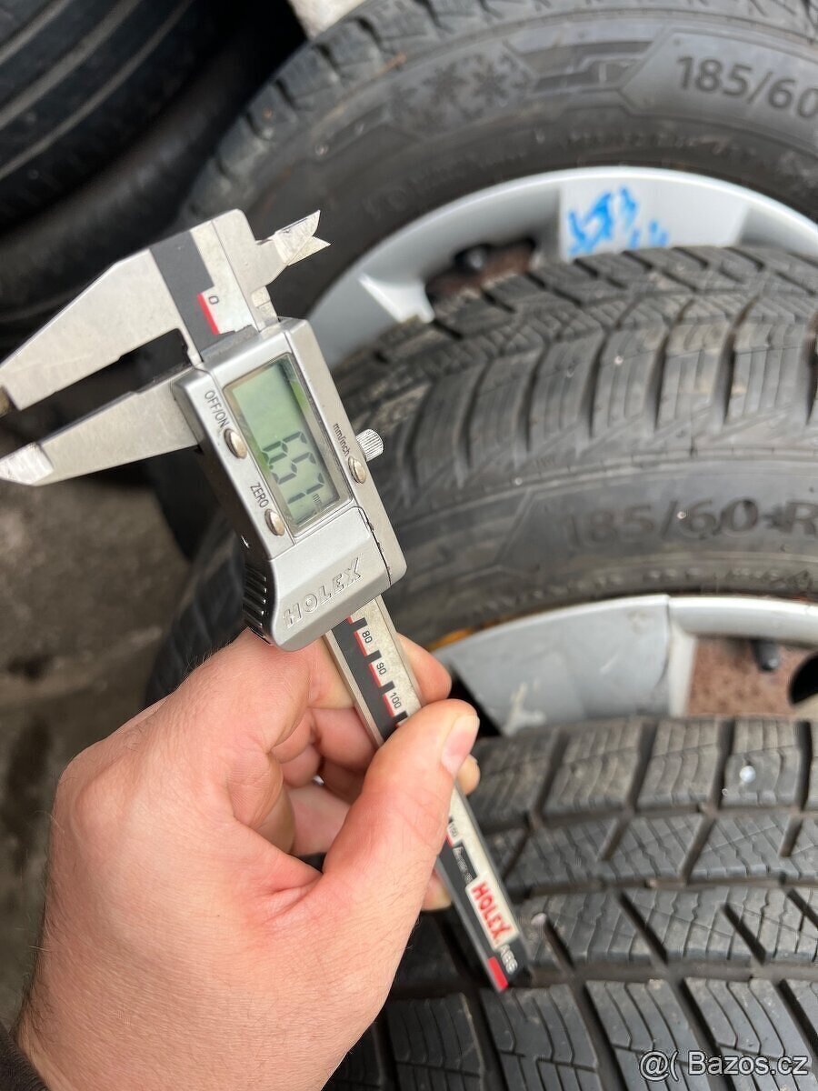 Zimní sada Škoda Rapid,Fabia 3 185/60/15 - 9