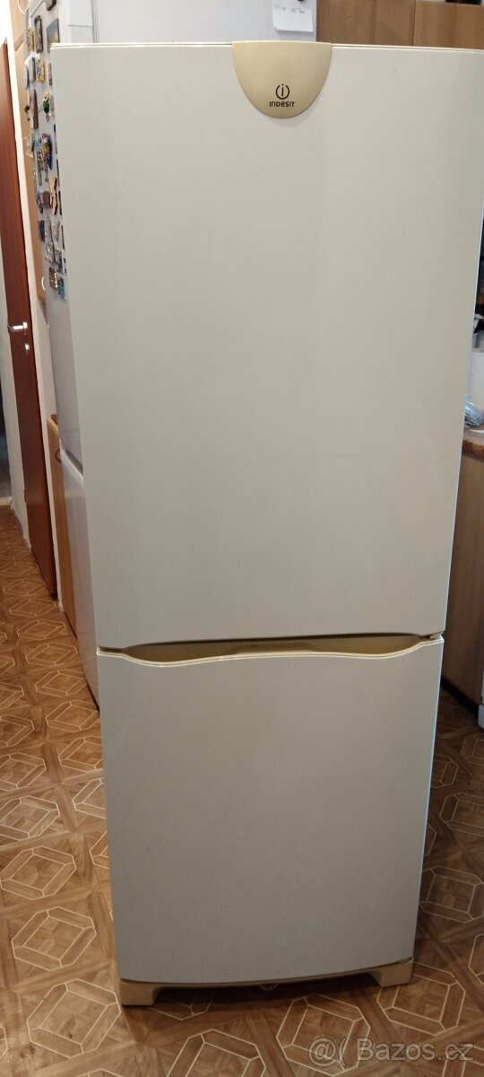 Prodej zachovaleho nabytku - 9