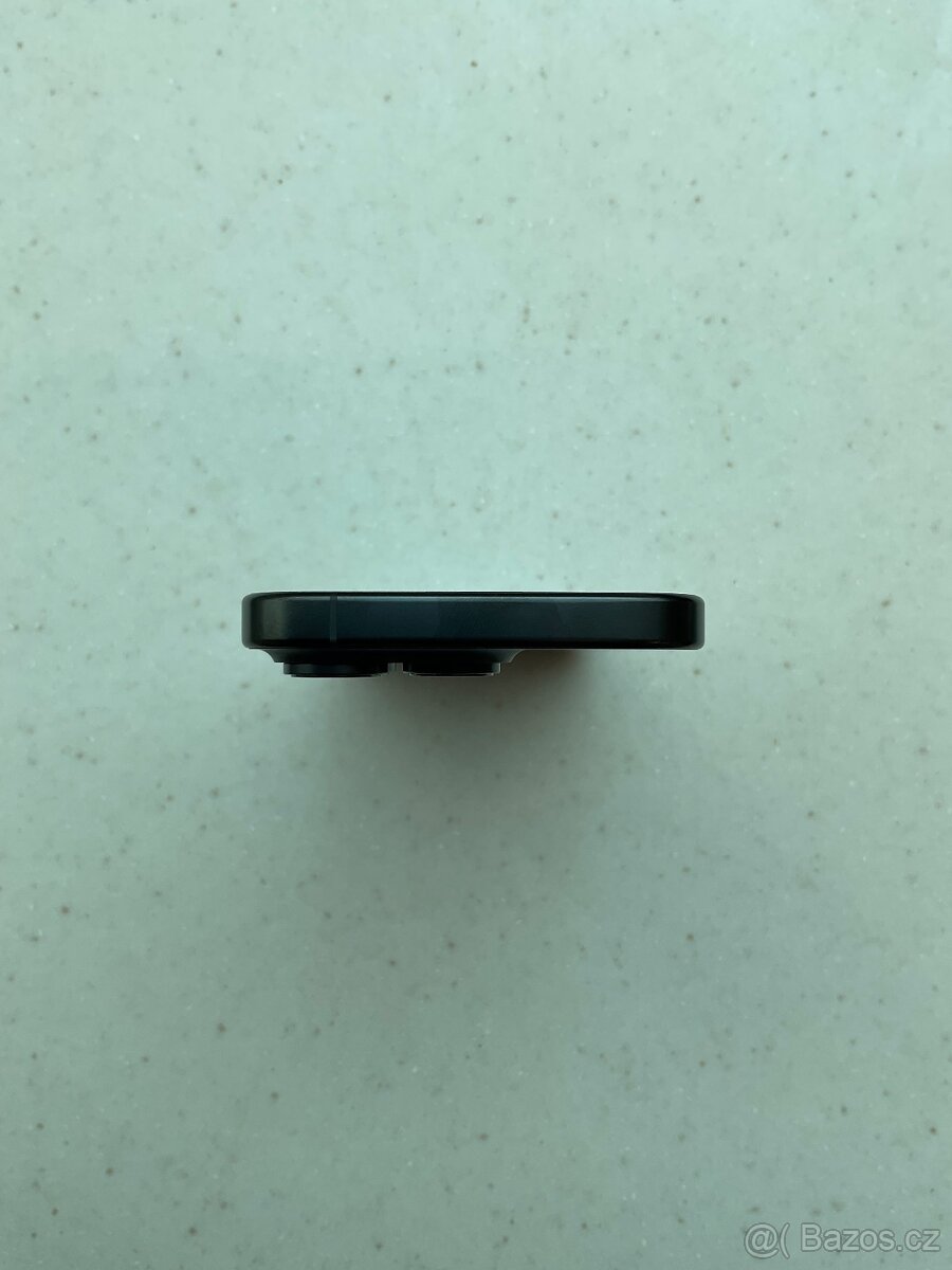 Apple iPhone 16 Pro 256GB černý titan + fólie - 9