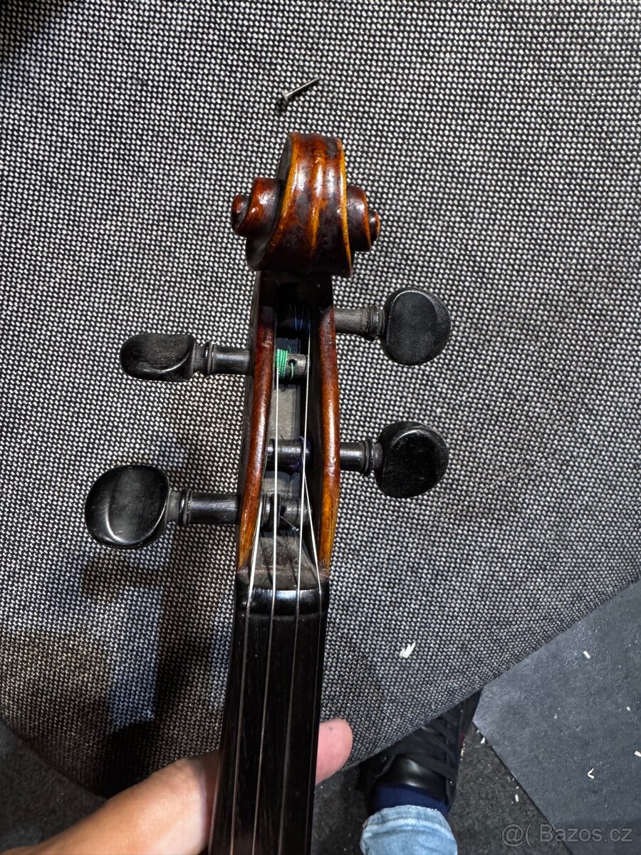 Prodám staré housle 4/4 Schönbach - 9