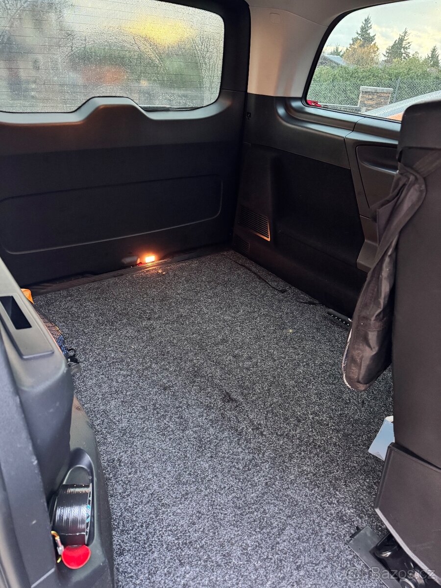 Vito Tourer 140kw - 9