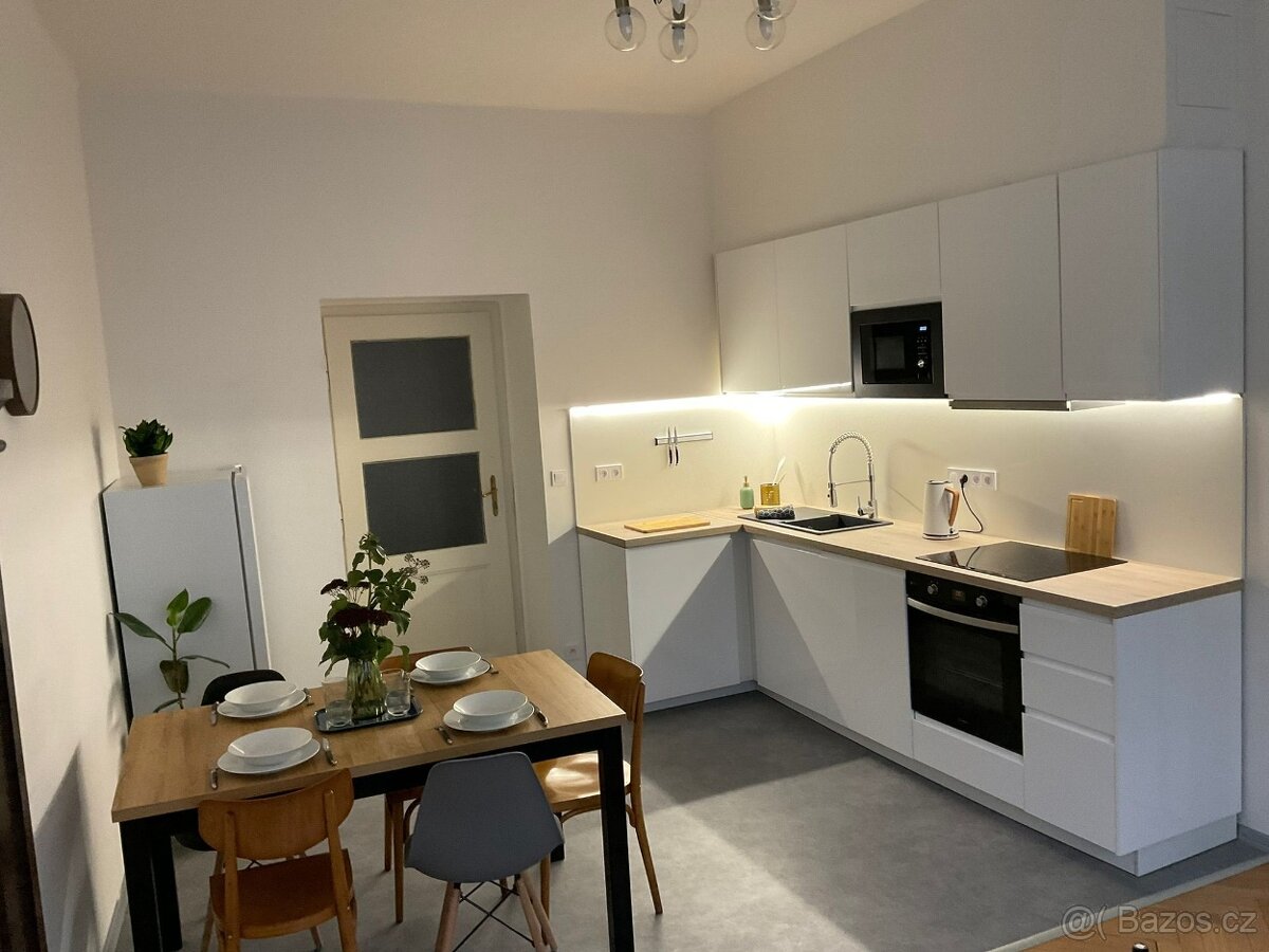 Kuchyň do L komplet (spotřebiče, digestoř, dřez, LED) - 9