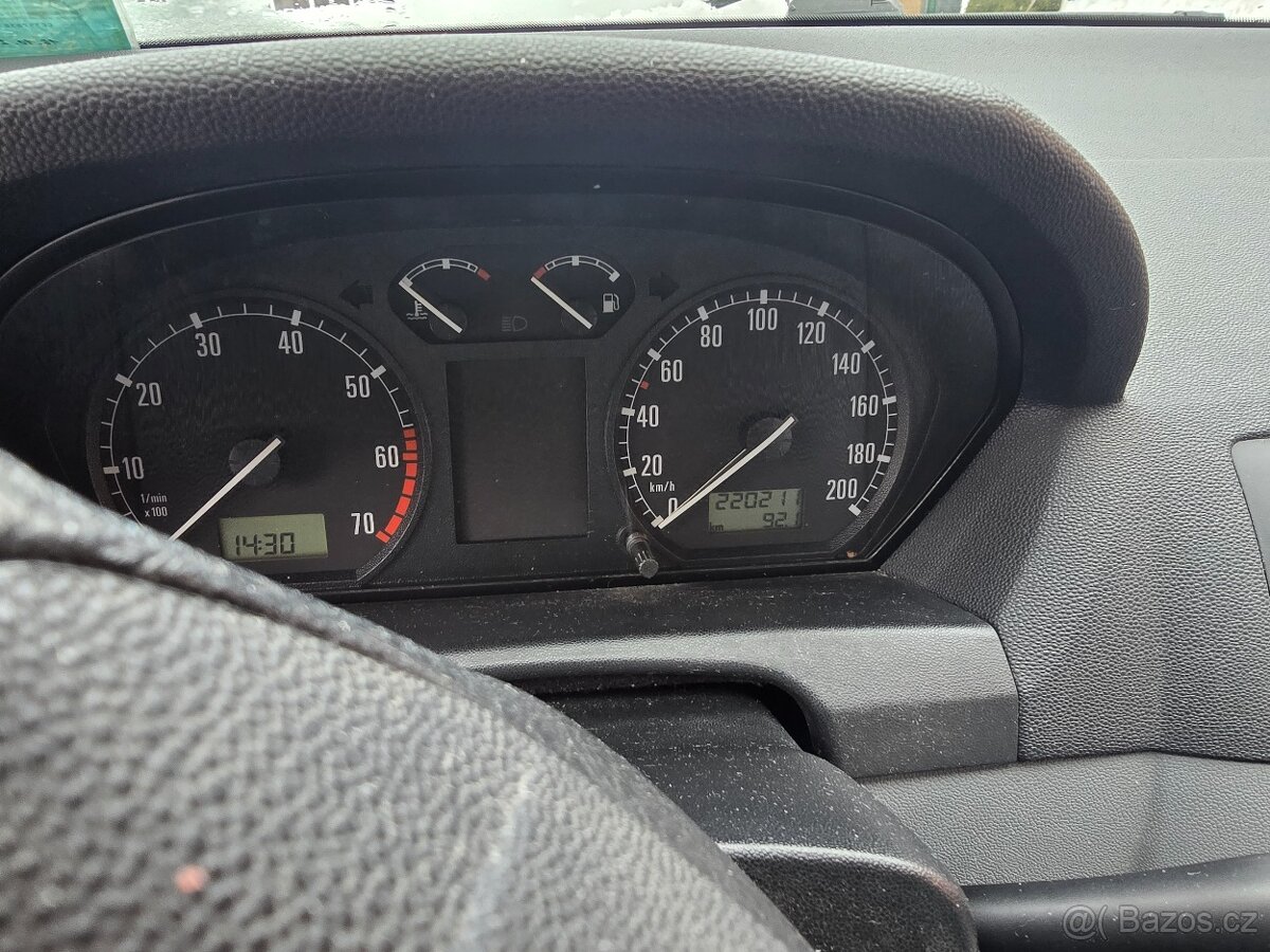 Škoda Fabia 1.4 mpi - 9