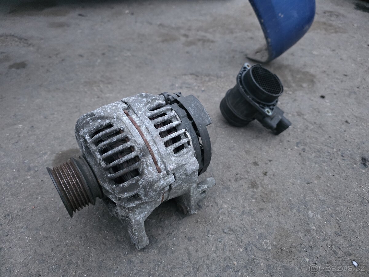 Díly VW New Beetle 2.0 benzín - 9