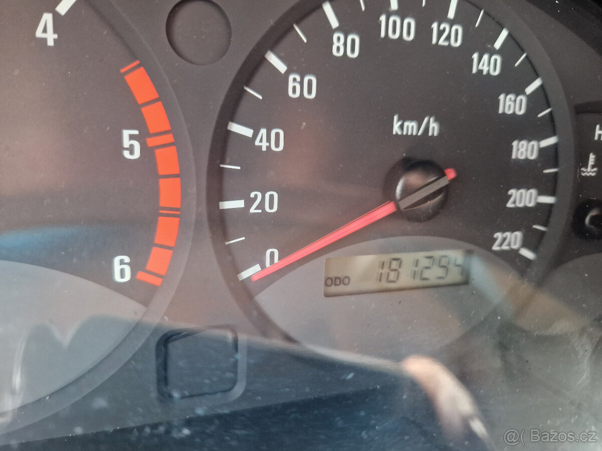 SsangYong Rexton I 2.9 TD - 4x4 ZÁVĚS 3500kg - 9