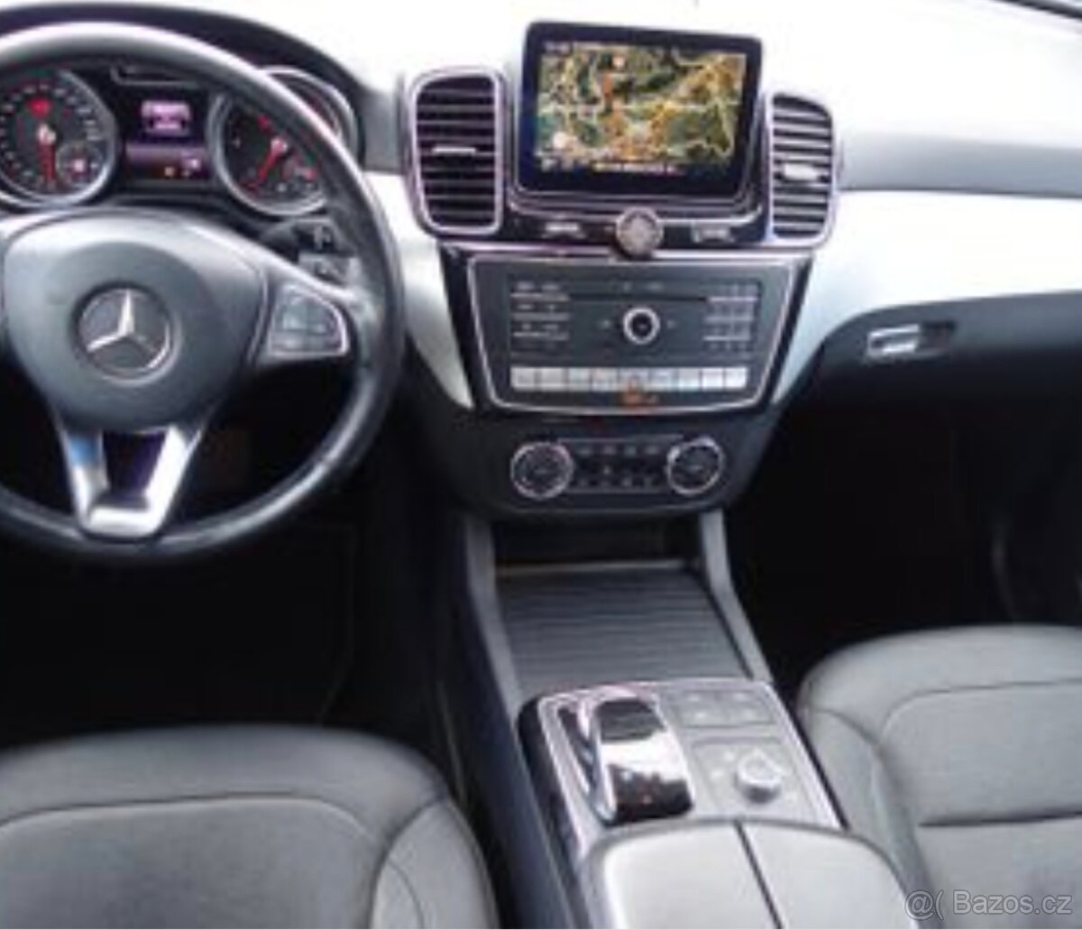 Mercedes-Benz GLE 350 GLE 4Matic AMG paket - 9
