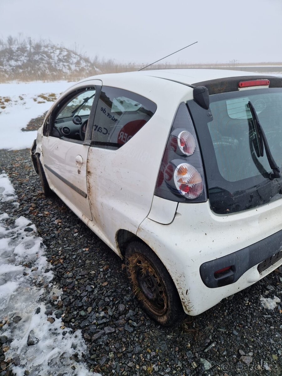 Citroen c1 rok 2012 - 9