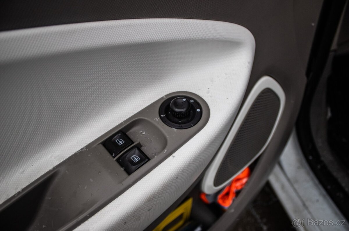 Renault Zoe 2016, 65kW - 9