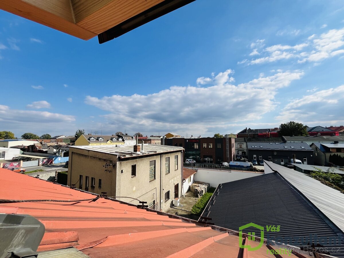 Pronájem bytu 3+kk 60 m², Ostrava - Vítkovice, ev.č. 00885 - 9