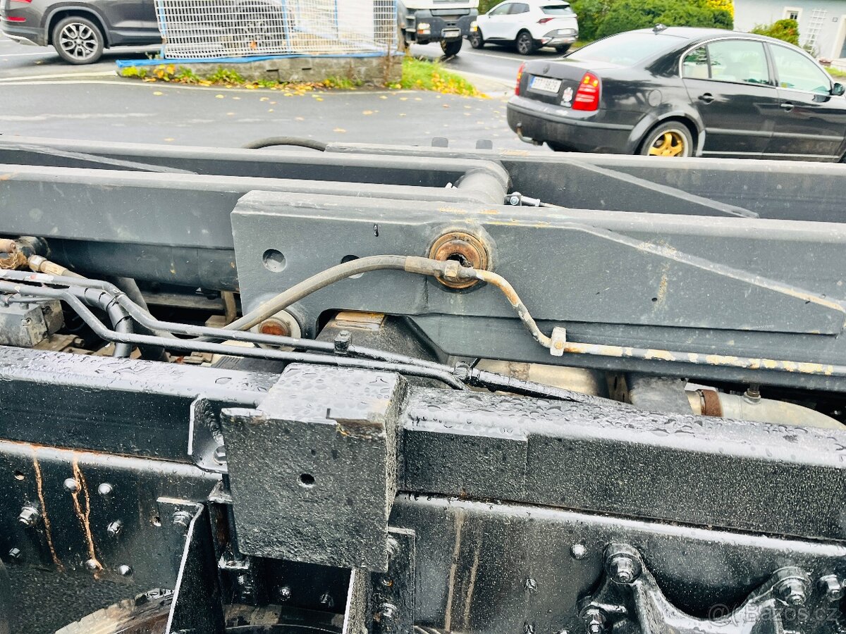 AVIA S D120 HAKOVÝ KONTEJNER OKŘÍNEK - 9