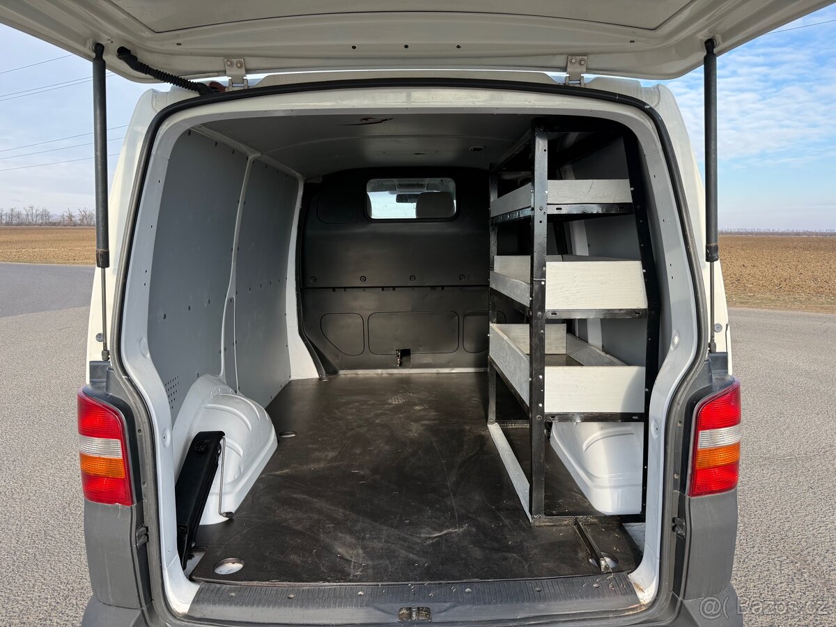 VW Transporter T5 - 9
