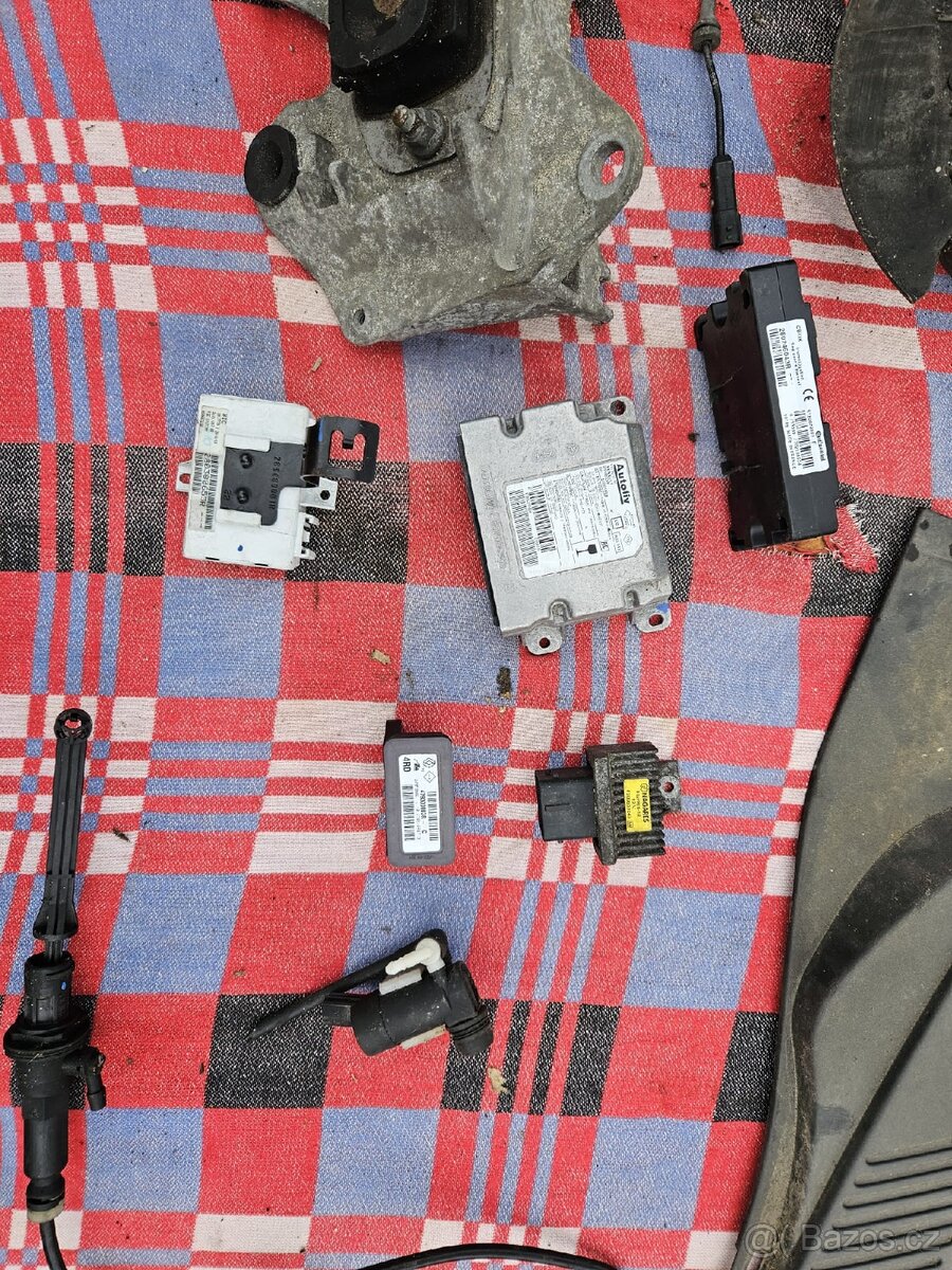 Renault Laguna 3 - díly Levně - 9