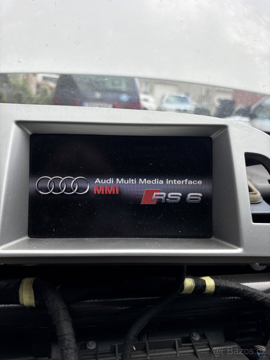 Audi A6 4f 2.7tdi V6 díly - 9