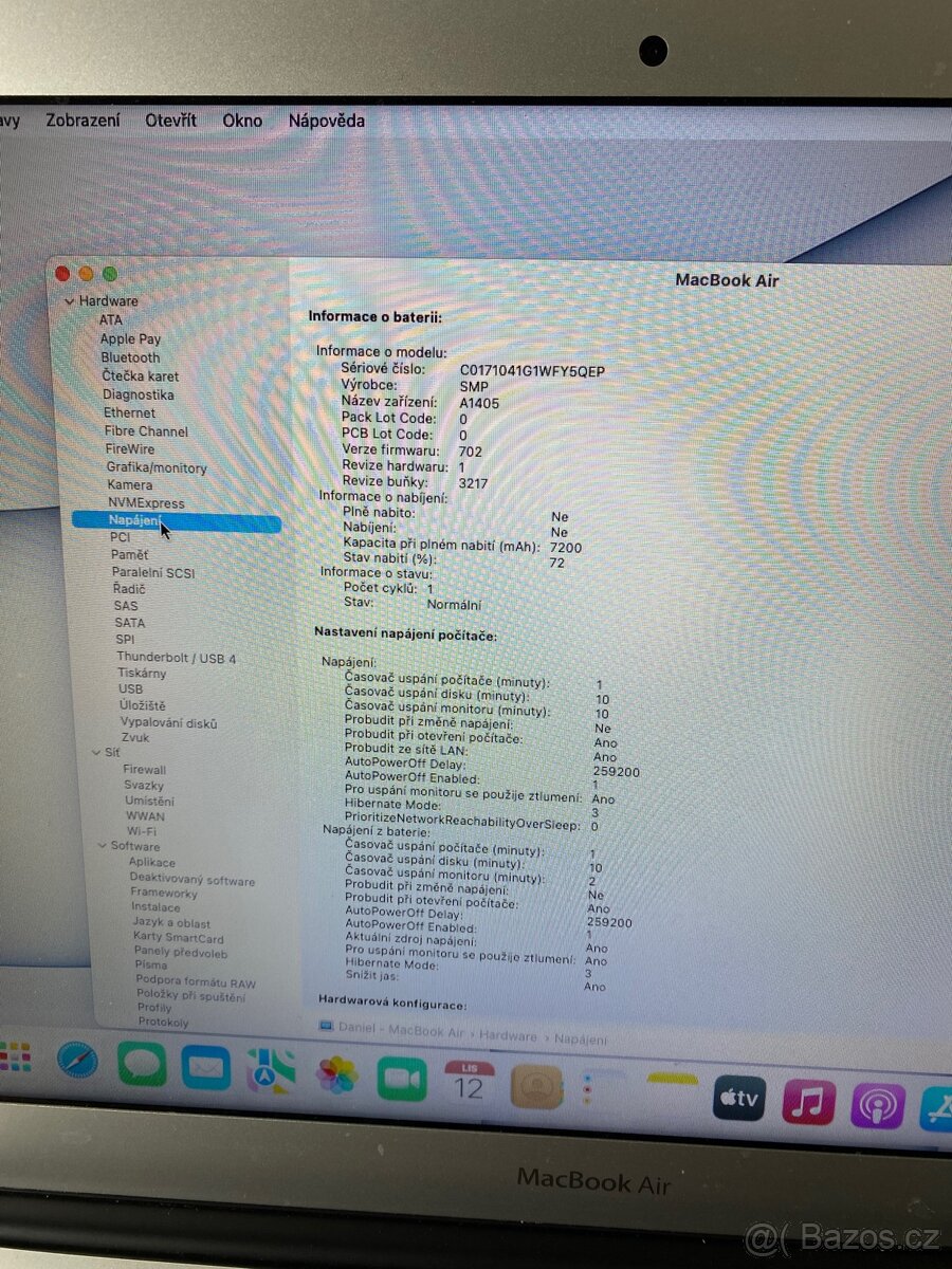 Apple MacBook Air 13″ (Early 2015) - 9