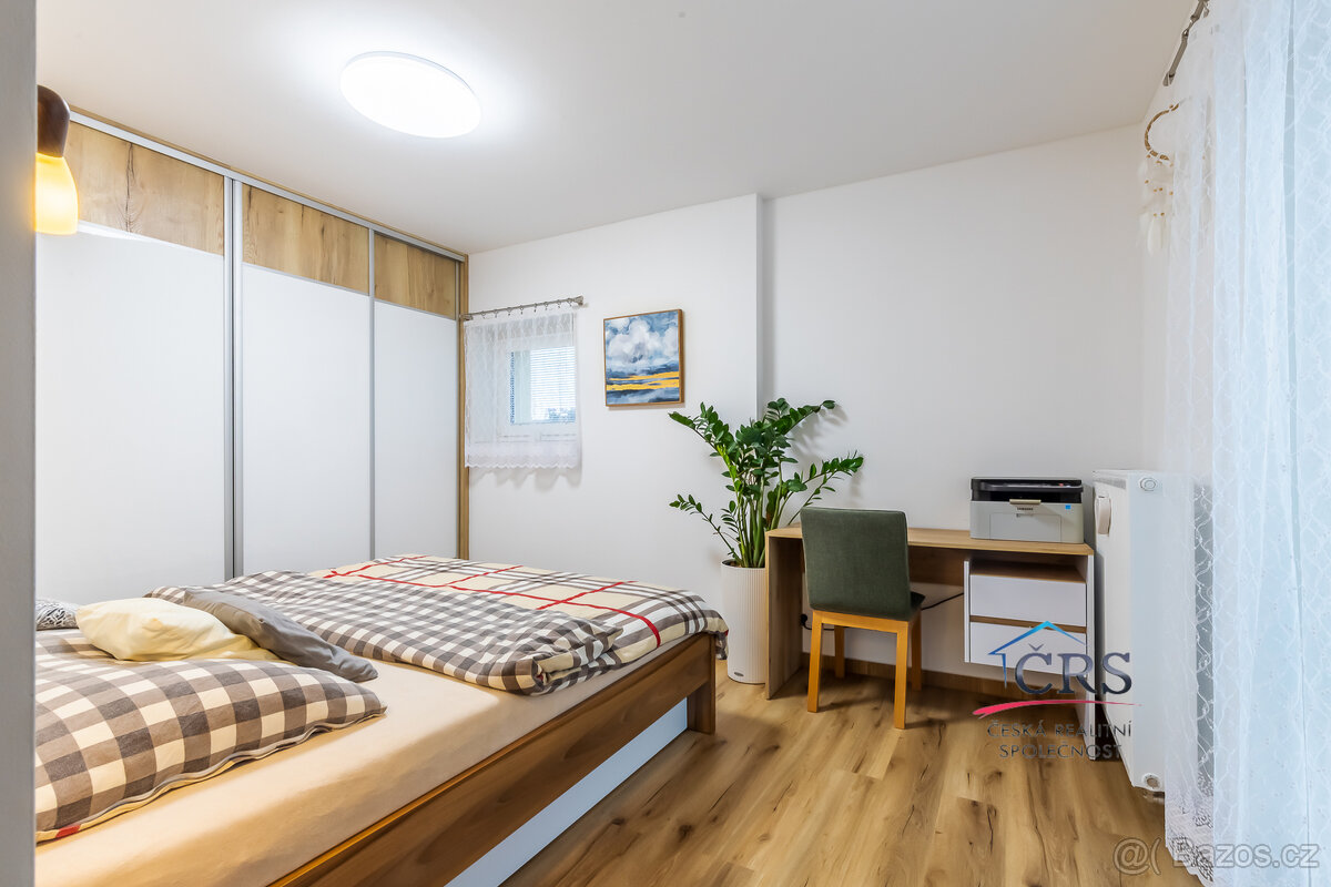 Kompletně zrekonstruovaná chata k trvalému bydlení - Říčany - 9