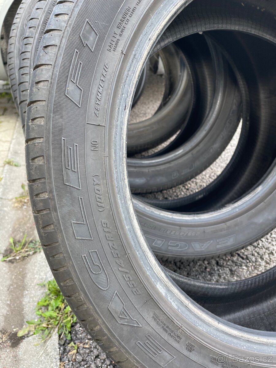 Letní pneu 255/45/19 - 9