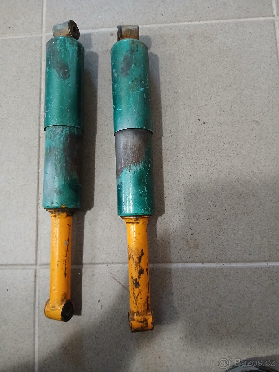 Jawa 50 pionyr - zadni tlumice - 9