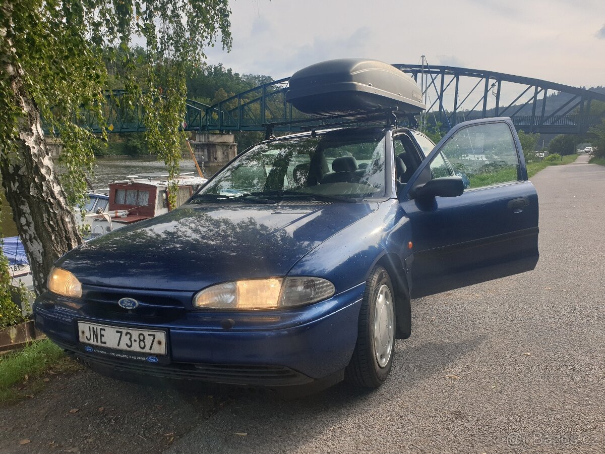 Ford Mondeo mk1 1.8 benzín - 9