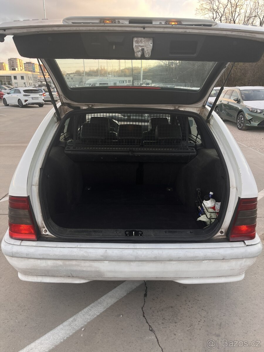 Mercedes-Benz trieda C220 CDi - 9