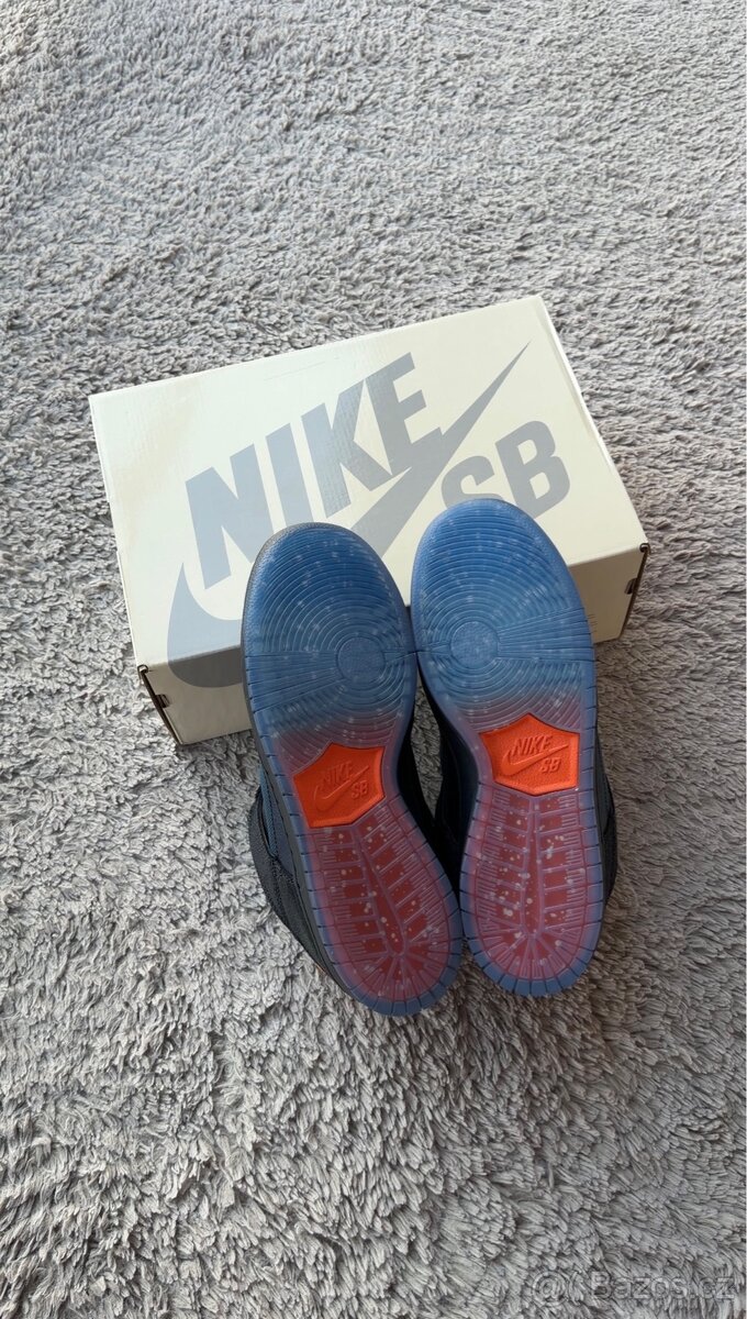 Nike SB Dunk Low Pro Bluetile Skateboards - 9